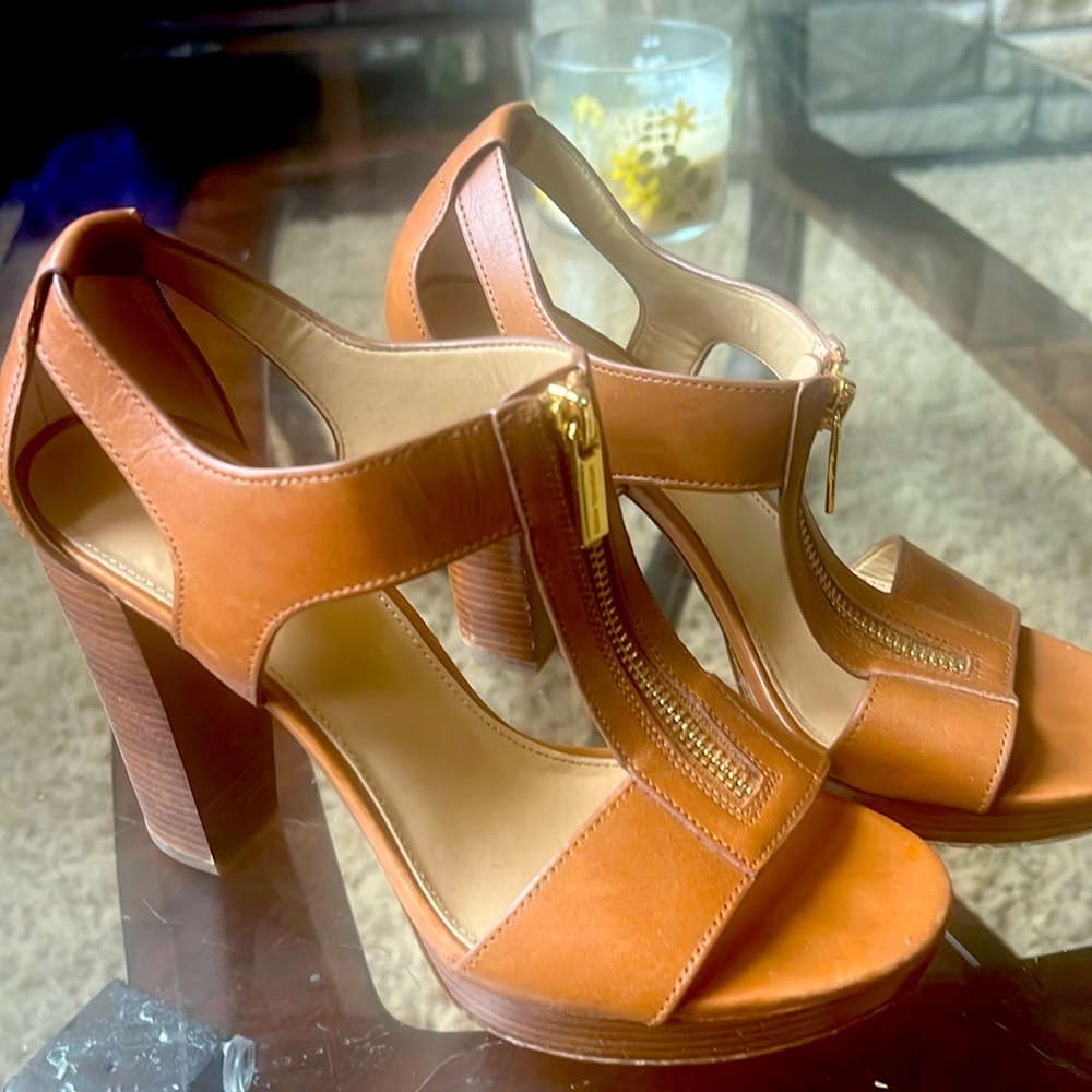 Michael Kors high heeled chunky sandal with zipper (gold)